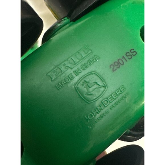 John Deere Kids Toy Tractor Set Of 6 With Eyes Ertl diecast - Picture 7 of 7